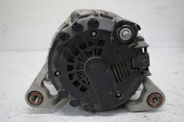 ALTERNATEUR CHEVROLET /OPEL - Vue 3